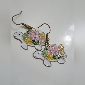 Turtle White Floral Earrings Small.